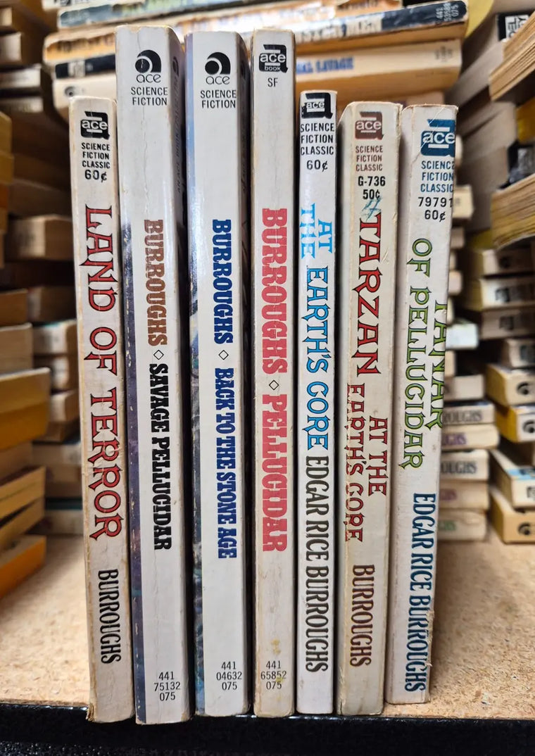 Complete Set of 7 Paperback Pellucidar Series by Edgar Rice Burroughs - complete-set-of-7-paperback-pellucidar-series-by-edgar-rice-burroughs - complete-set-of-7-paperback-pellucidar-series-by-edgar-rice-burroughs-2